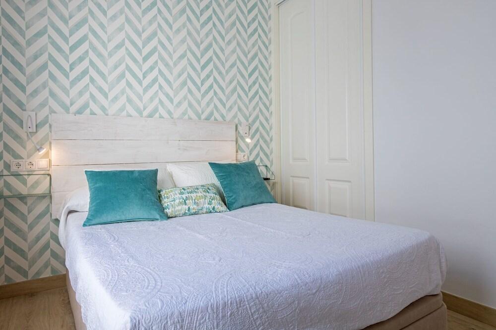 Barcelona Apartments Marina 124 Екстер'єр фото