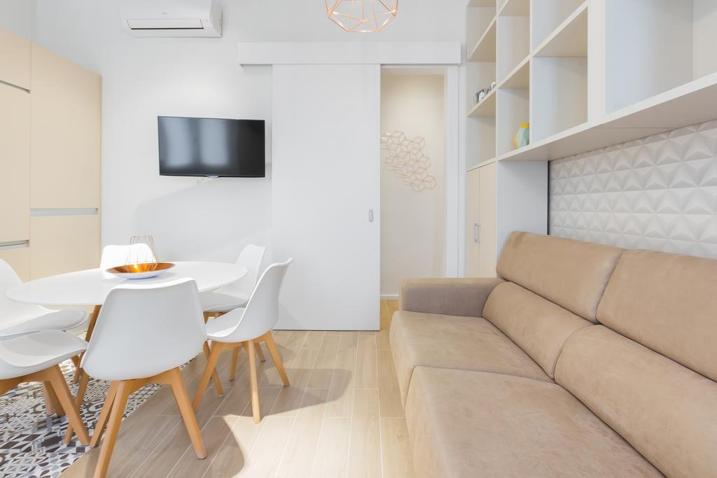 Barcelona Apartments Marina 124 Екстер'єр фото