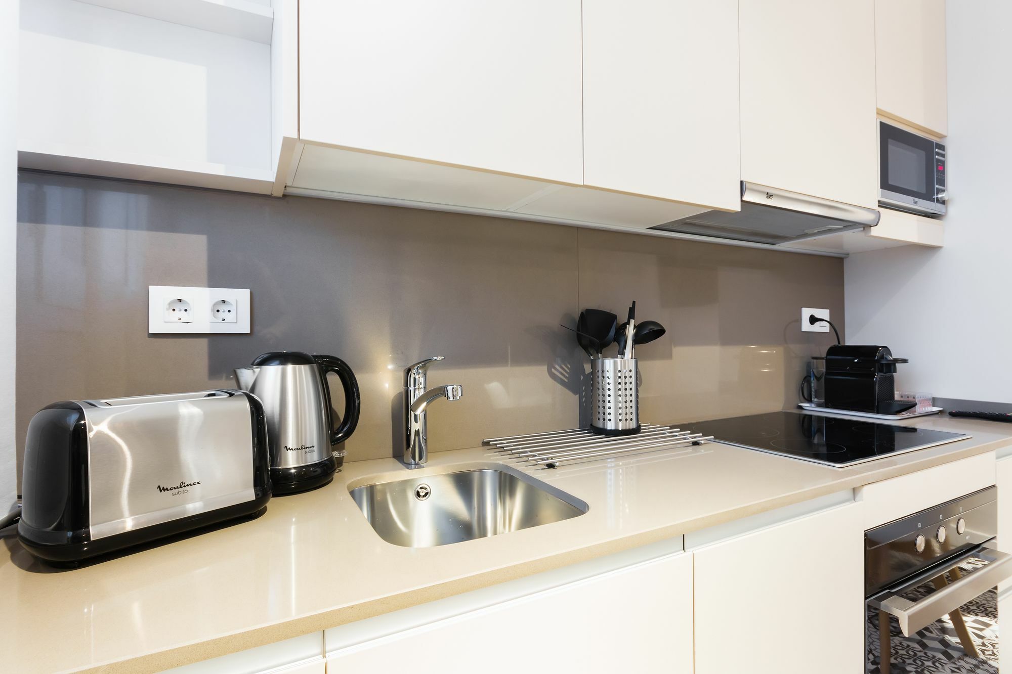 Barcelona Apartments Marina 124 Екстер'єр фото